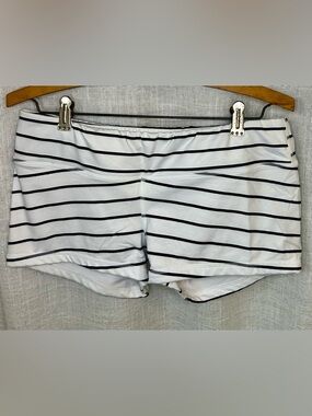 Fleo OG White and Black Striped Bike Shorts XL